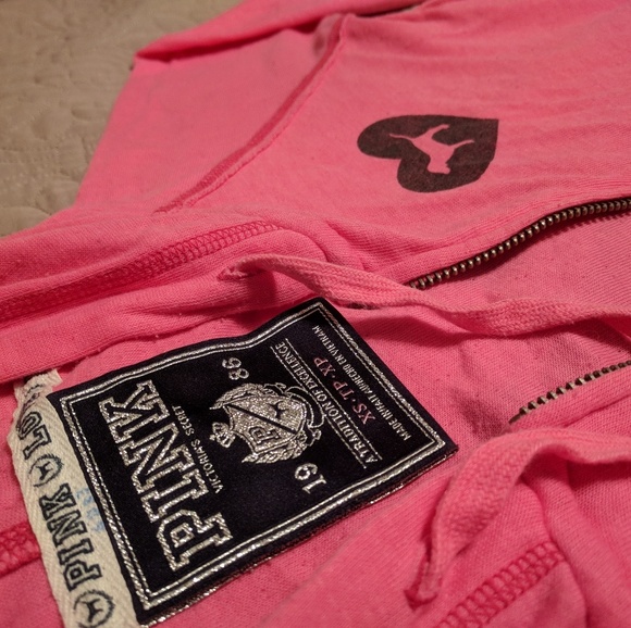 VS PINK zip-up hoodie pink "Wonderful" on back - Picture 2 of 4
